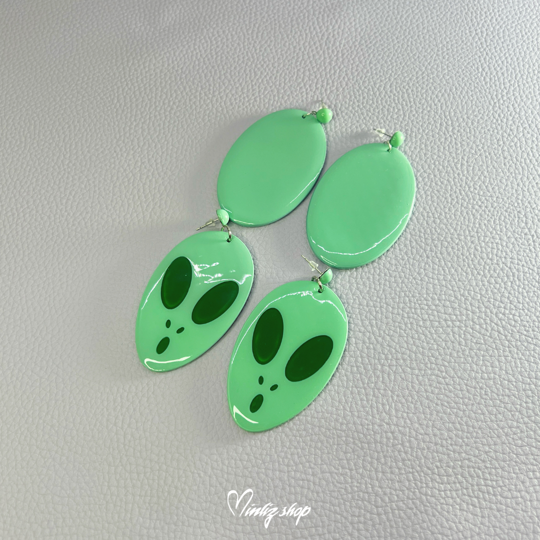 Momo Ayase Earrings DanDaDan