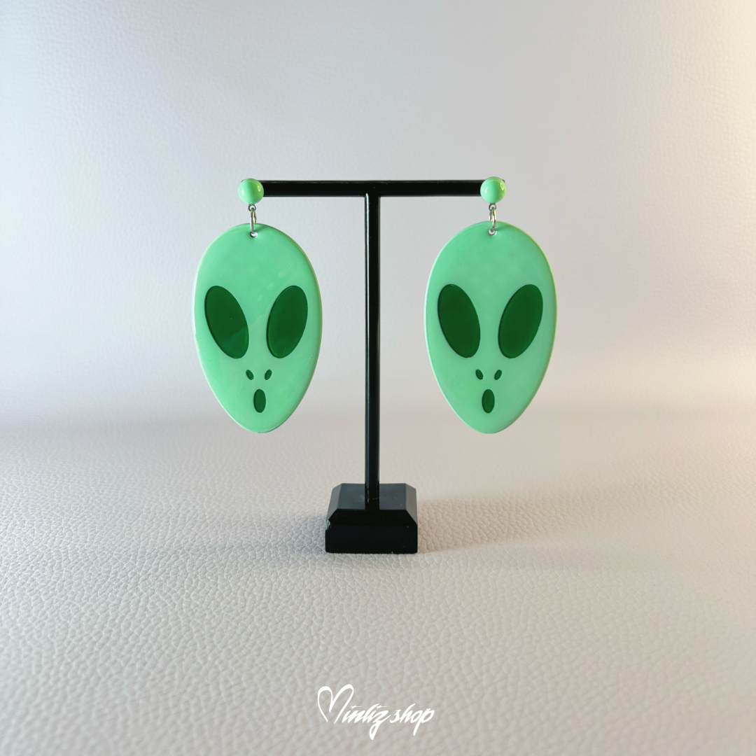 Momo Ayase Earrings DanDaDan